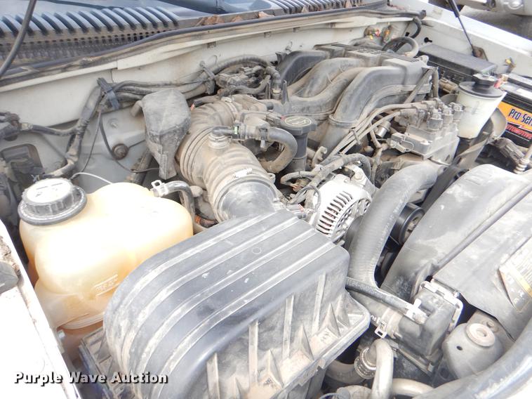 image for item FH9284 2004 Mercury Mountaineer SUV