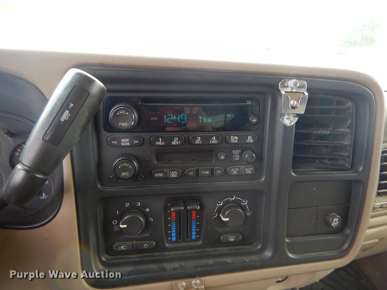 image for item FH9285 2005 Chevrolet Tahoe SUV