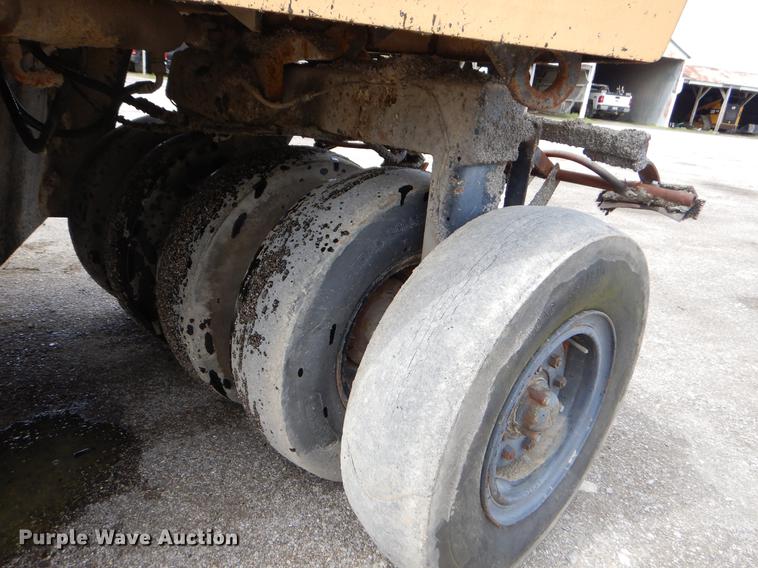 image for item FH9288 Bomag BW12R pneumatic roller