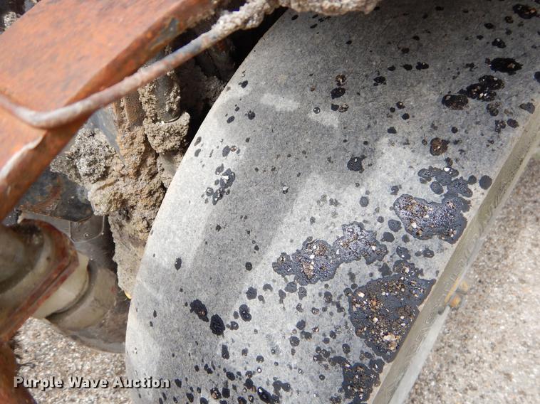 image for item FH9288 Bomag BW12R pneumatic roller