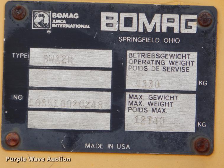 image for item FH9288 Bomag BW12R pneumatic roller