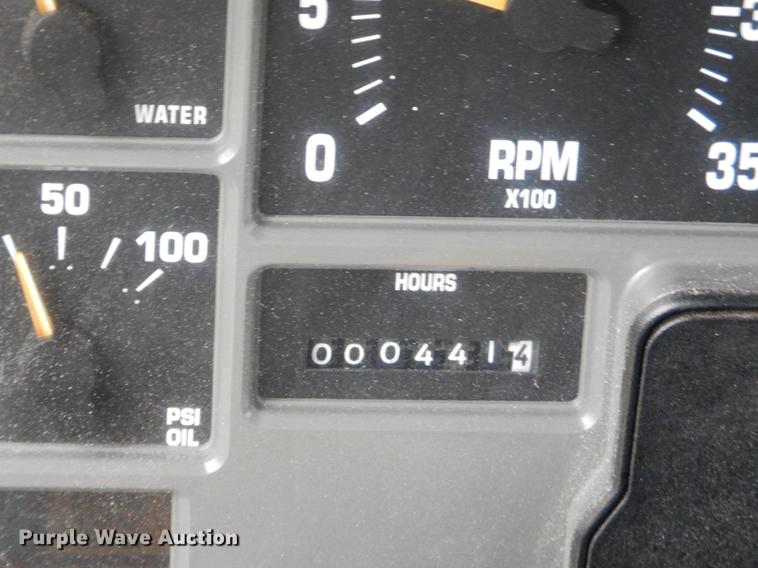 image for item FH9338 2002 International 2554 dump truck