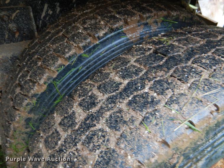 image for item FH9338 2002 International 2554 dump truck