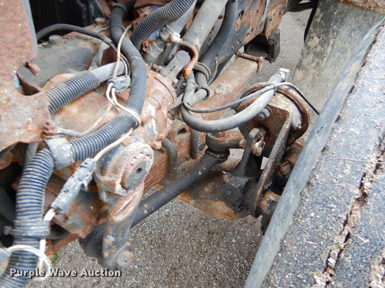 image for item FH9338 2002 International 2554 dump truck