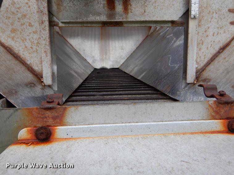 image for item FH9338 2002 International 2554 dump truck