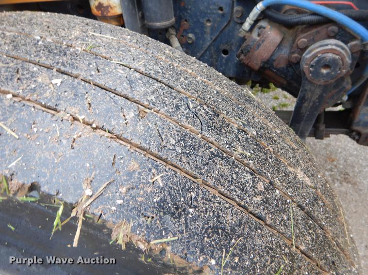 image for item FH9343 2002 International 4900 dump truck