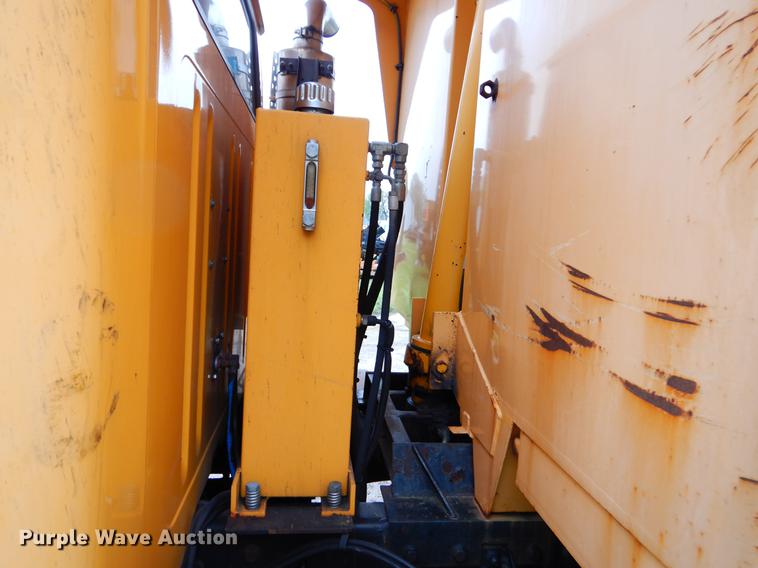 image for item FH9343 2002 International 4900 dump truck