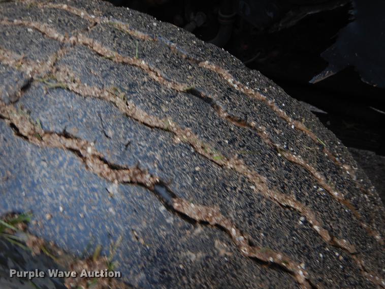 image for item FH9345 2002 International 2554 dump truck