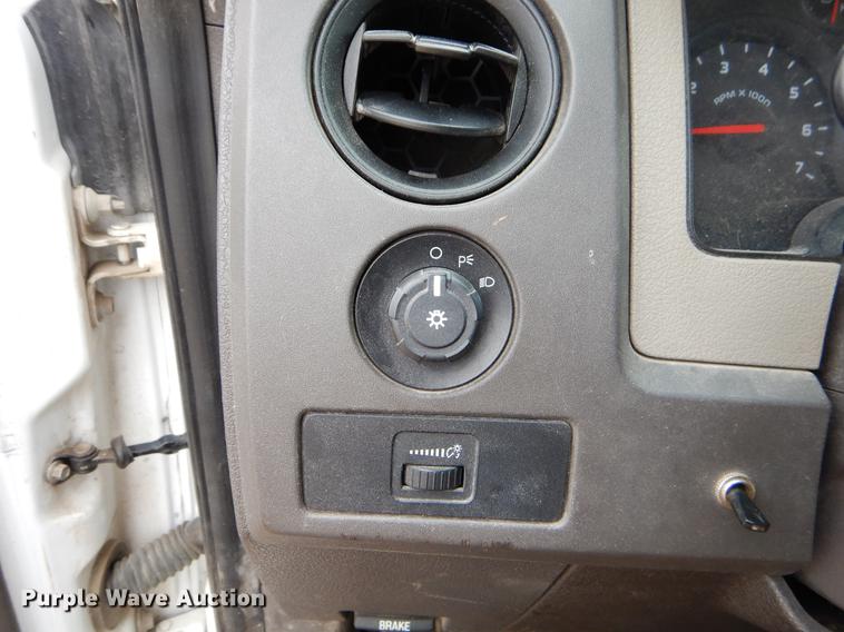 image for item FH9348 2009 Ford F150 SuperCrew pickup truck