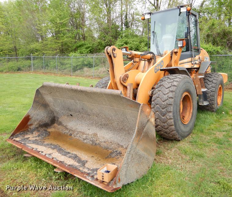 image for item FH9350 2002 Case 621D wheel loader