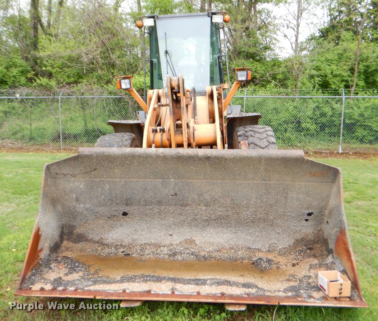 image for item FH9350 2002 Case 621D wheel loader