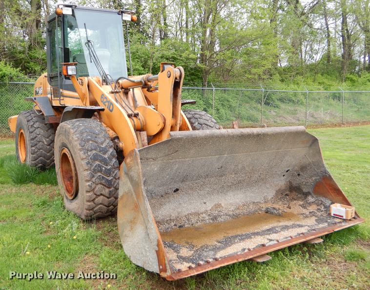 image for item FH9350 2002 Case 621D wheel loader