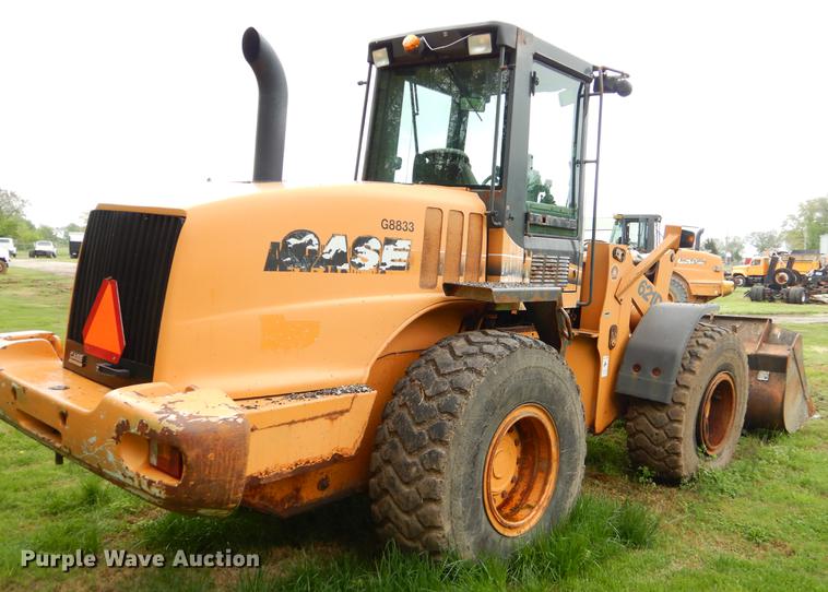 image for item FH9350 2002 Case 621D wheel loader