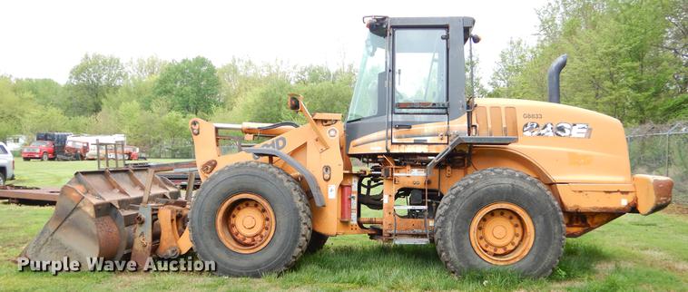 image for item FH9350 2002 Case 621D wheel loader