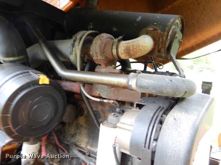 image for item FH9350 2002 Case 621D wheel loader