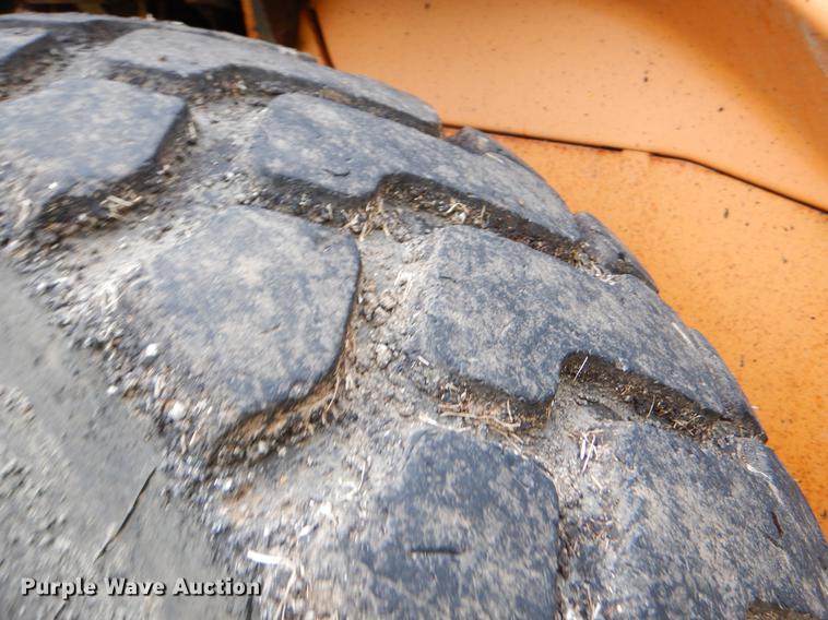 image for item FH9350 2002 Case 621D wheel loader