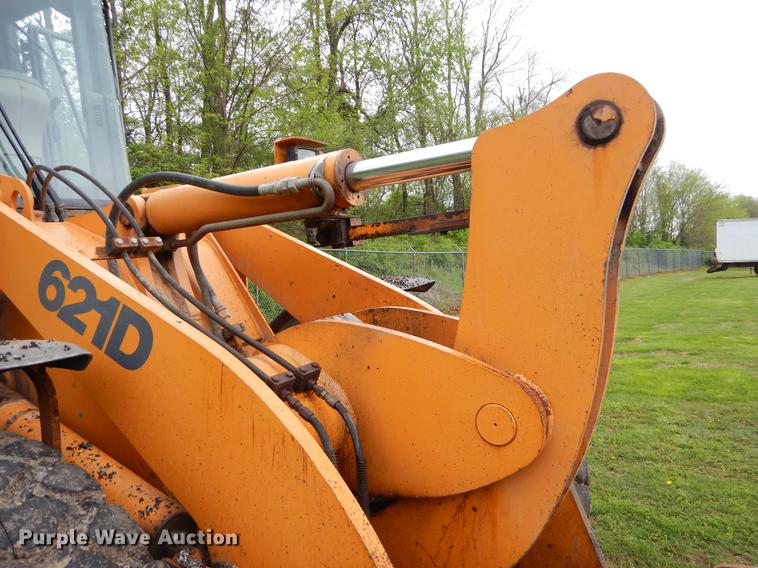 image for item FH9350 2002 Case 621D wheel loader