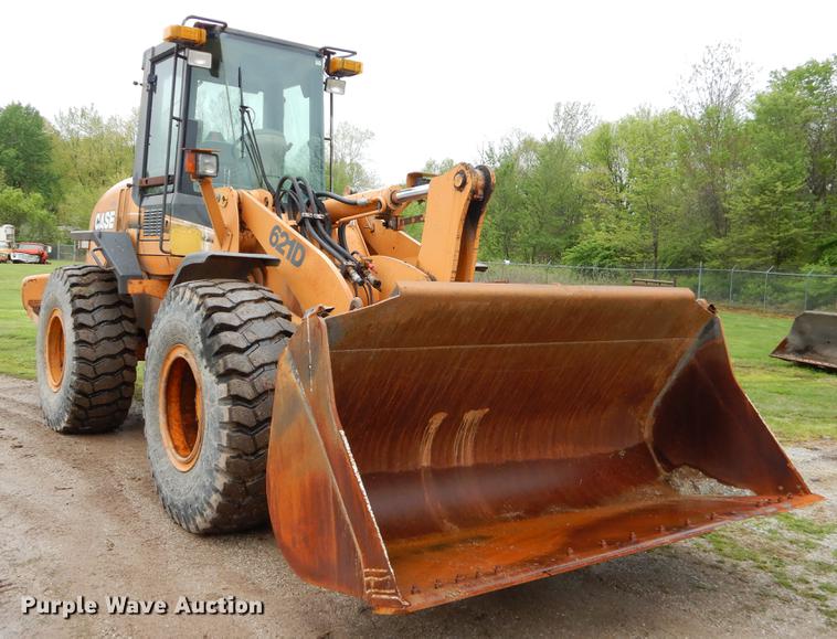 image for item FH9351 2002 Case 621D wheel loader