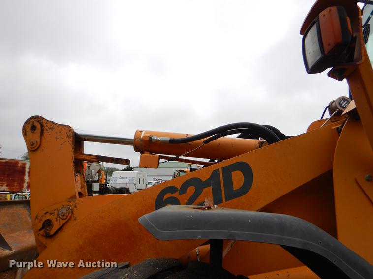 image for item FH9351 2002 Case 621D wheel loader