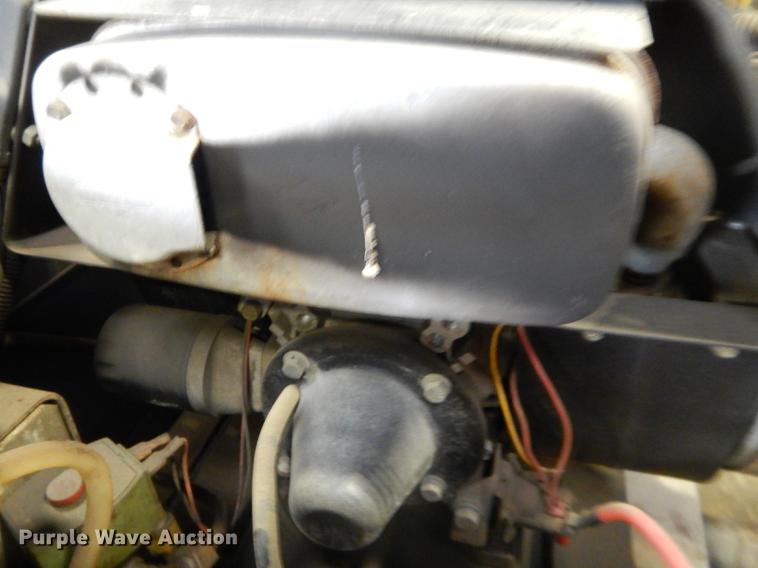 image for item FH9381 Bison II B130N mosquito fogger