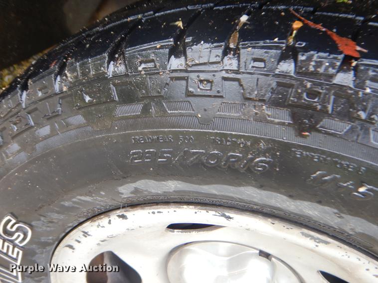 image for item FH9382 2003 Ford F150 pickup truck