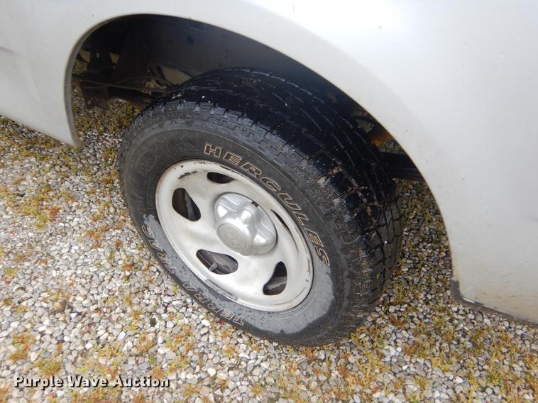 image for item FH9382 2003 Ford F150 pickup truck