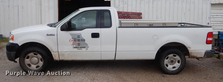 image for item FH9383 2005 Ford F150 pickup truck