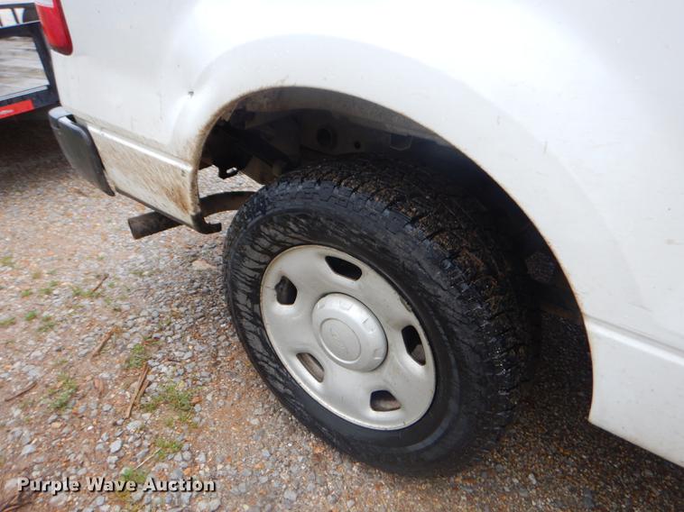 image for item FH9383 2005 Ford F150 pickup truck