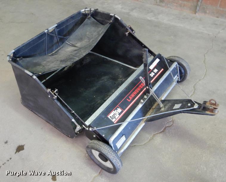image for item FI9566 Agri-fab 45-02211 lawn sweep