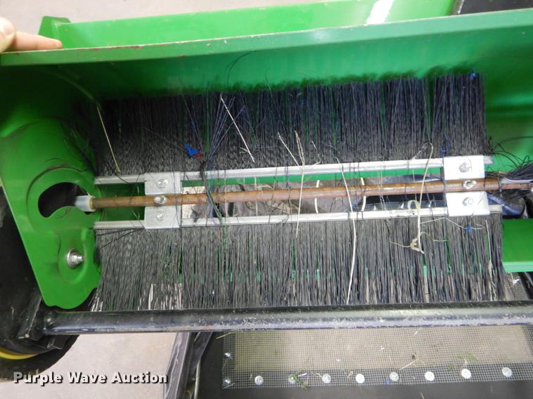 image for item FI9567 John Deere LP49038 lawn sweep