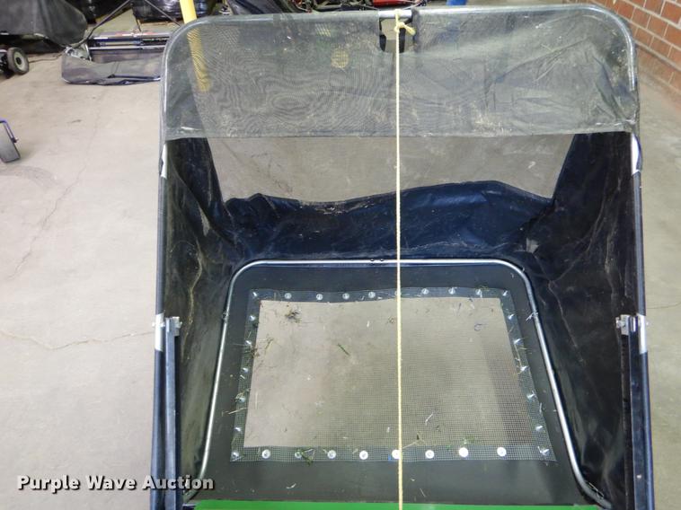 image for item FI9567 John Deere LP49038 lawn sweep