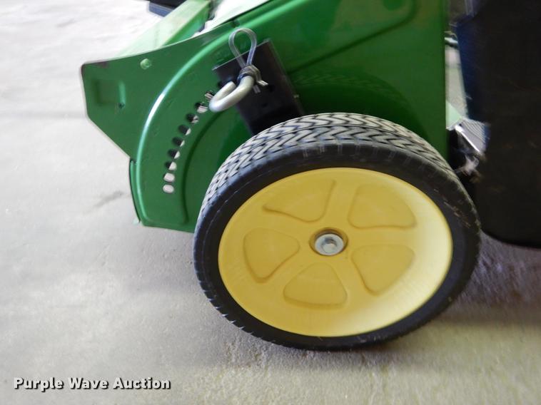 image for item FI9567 John Deere LP49038 lawn sweep