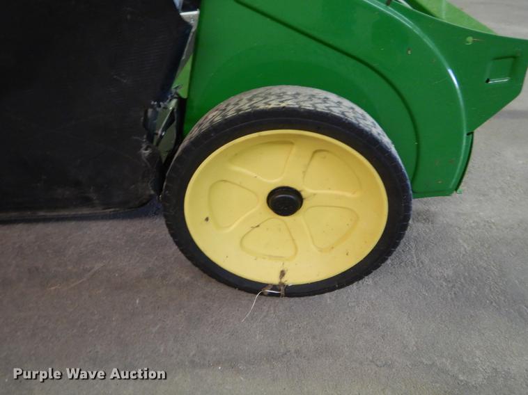 image for item FI9567 John Deere LP49038 lawn sweep