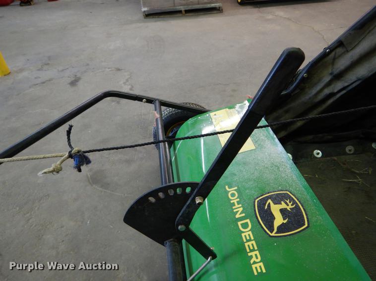 image for item FI9568 John Deere lawn sweep