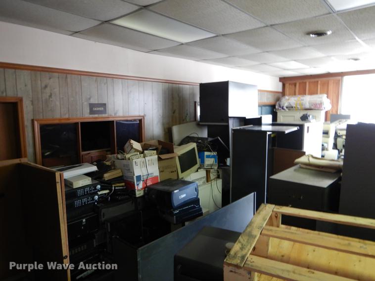 image for item FI9569 Office supplies and equipment