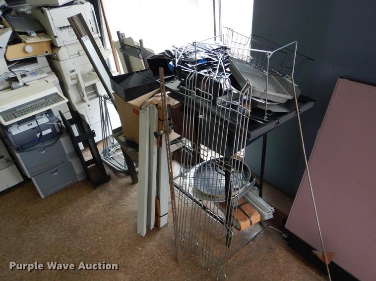 image for item FI9569 Office supplies and equipment