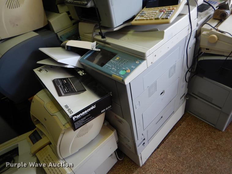 image for item FI9569 Office supplies and equipment