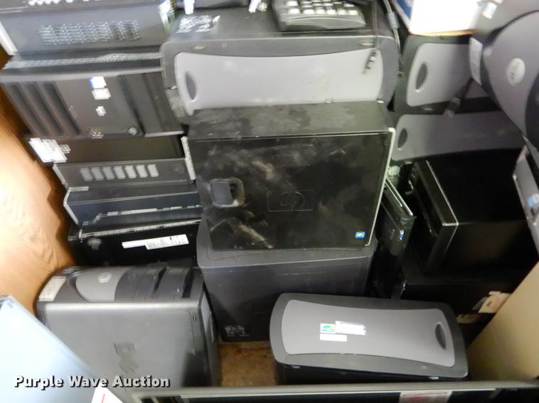 image for item FI9569 Office supplies and equipment