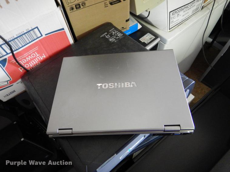 image for item FI9569 Office supplies and equipment