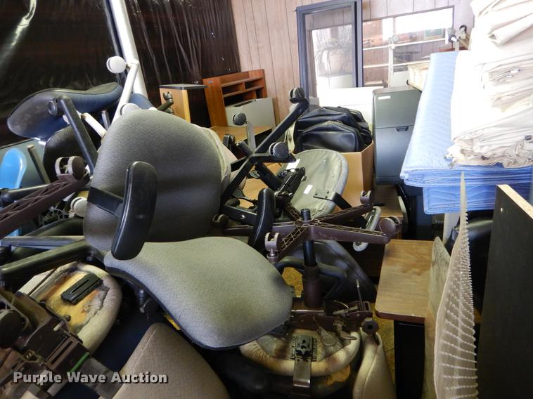 image for item FI9569 Office supplies and equipment