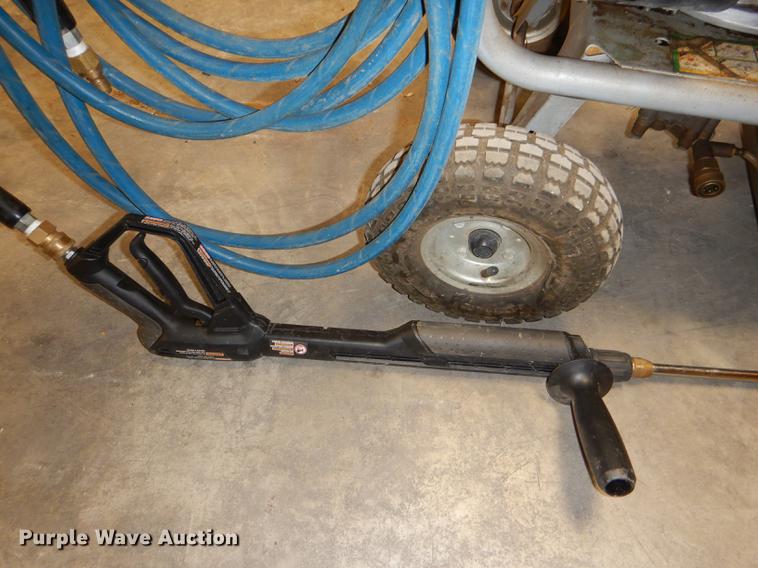 image for item FK9084 Karcher G2600VH pressure washer