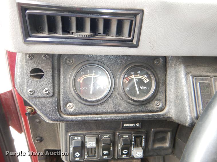 image for item FK9129 1998 Am General Hummer brush fire truck