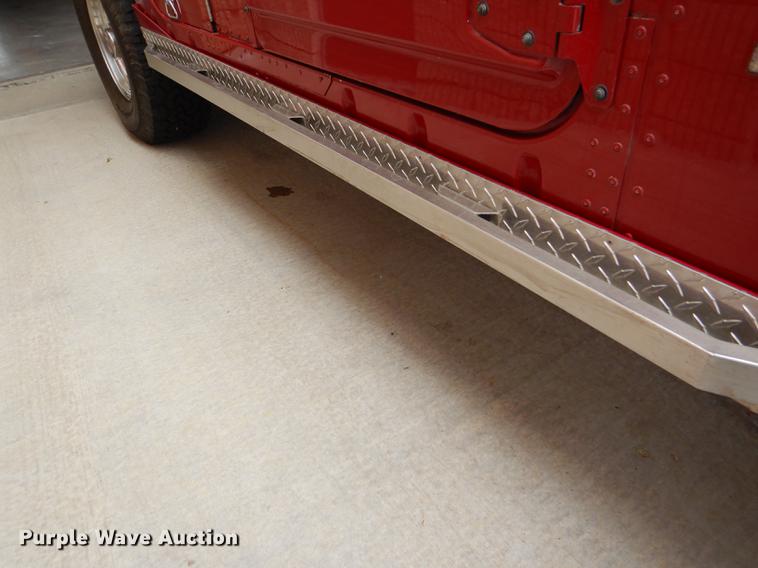 image for item FK9129 1998 Am General Hummer brush fire truck