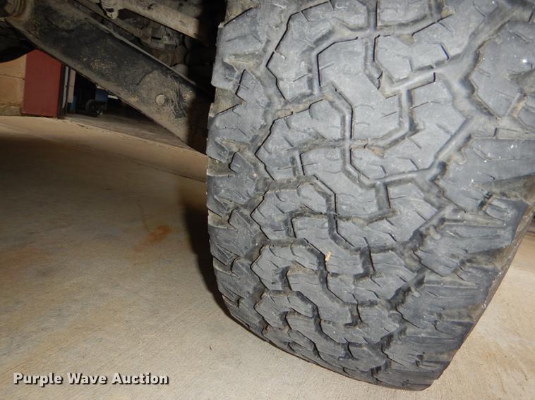 image for item FK9129 1998 Am General Hummer brush fire truck