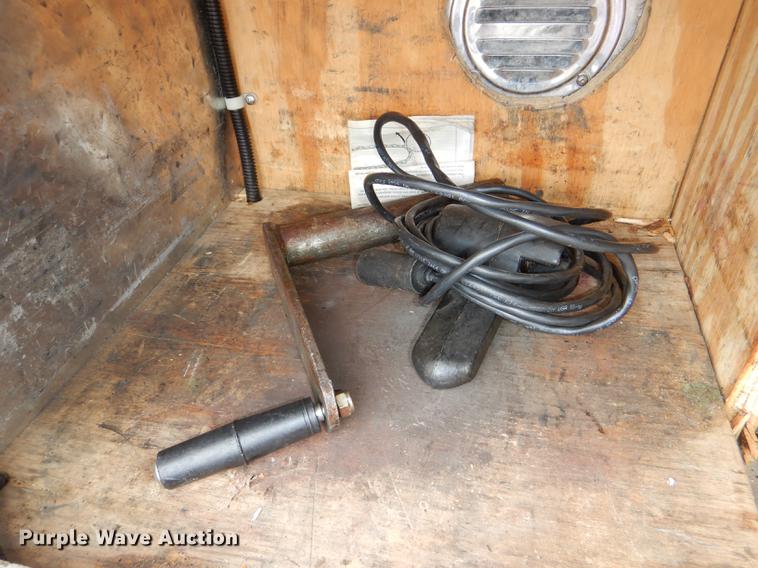 image for item FK9129 1998 Am General Hummer brush fire truck