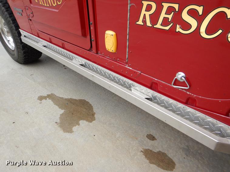 image for item FK9129 1998 Am General Hummer brush fire truck