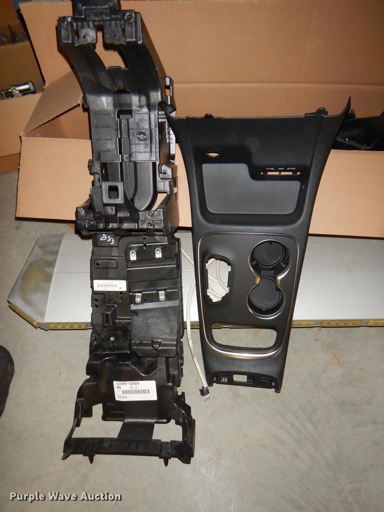 image for item FK9130 Automotive accessories