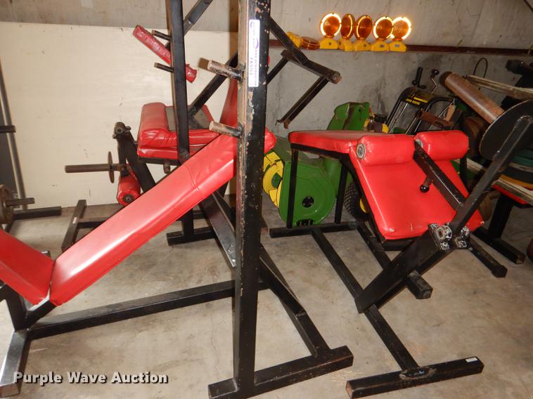 image for item FK9164 Weight room equipment