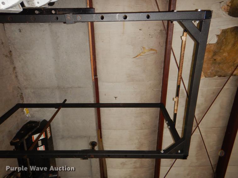 image for item FK9164 Weight room equipment