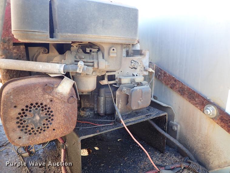 image for item FL9721 Henderson stainless steel spreader